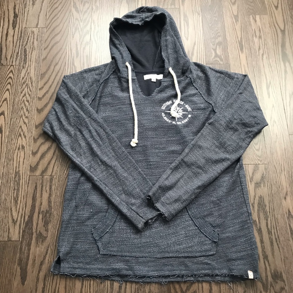 Vineyard Crew Men's Sweater Grey size Medium